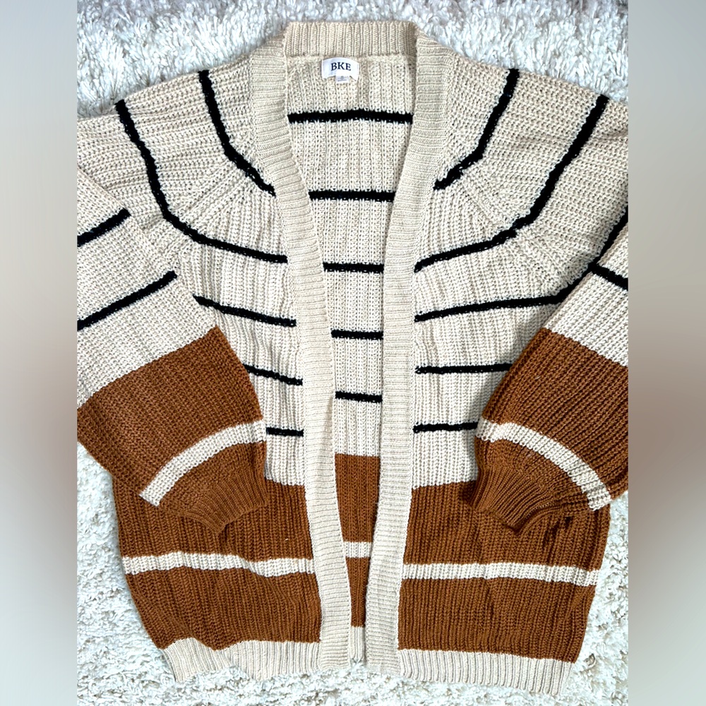 BKE Cardigan in Small